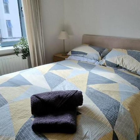 360 Serviced Accommodations - Colchester Marine Quay - 1 Double Bedroom Apartment Eksteriør bilde